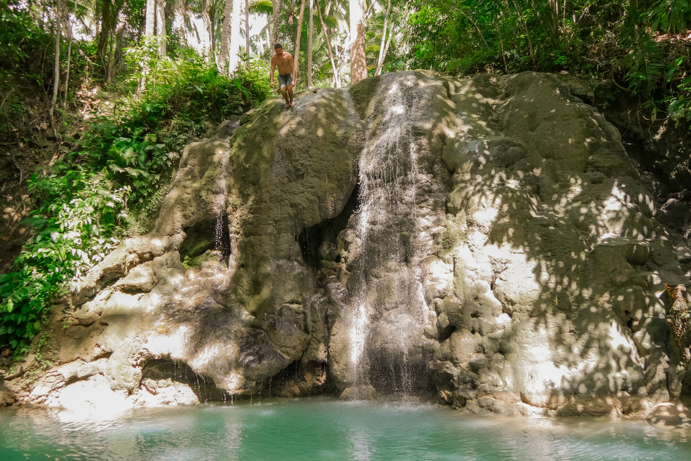 Der Lugnason Wasserfall auf Siquijor