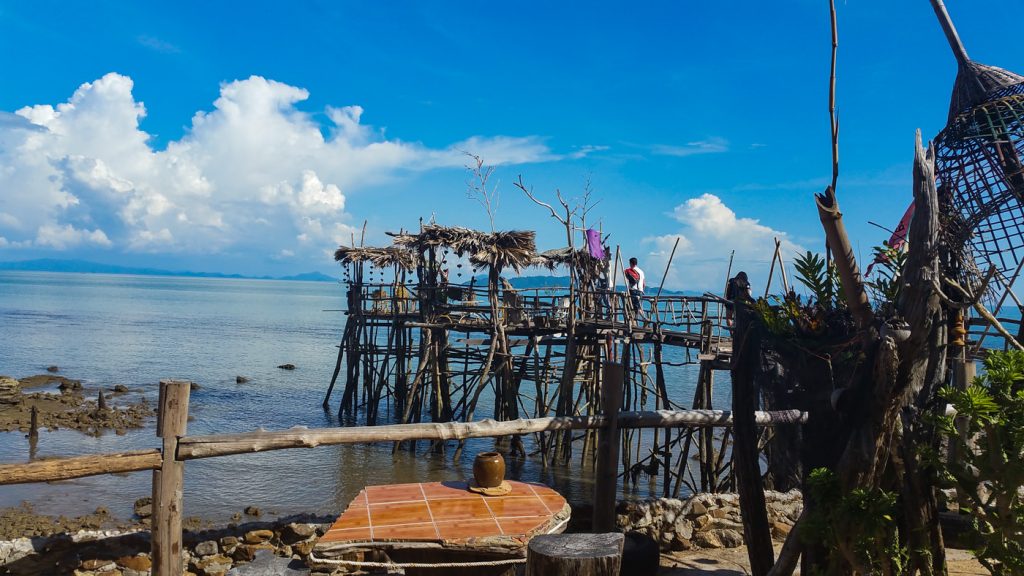 Steg einer Bar in Old Town von Koh Lanta