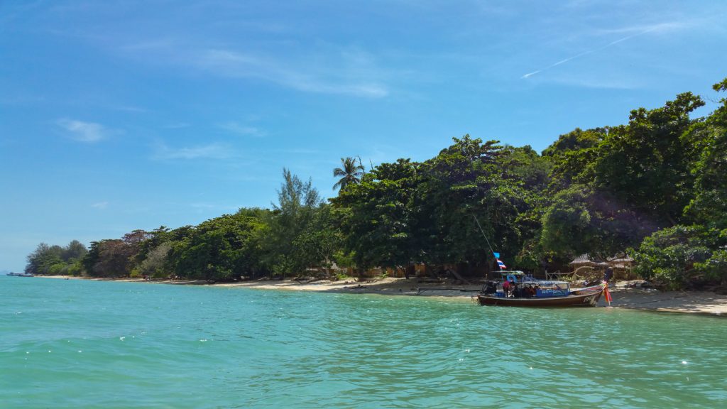 Blick auf den Strand von Koh Lanta