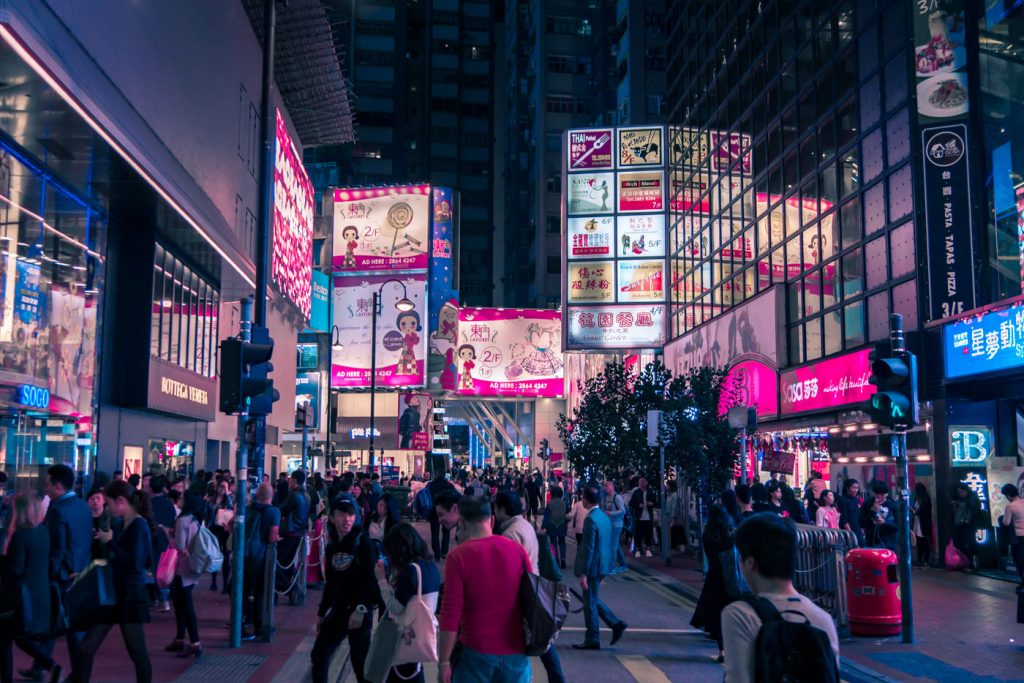 Verkehr am Time Square in Hongkong