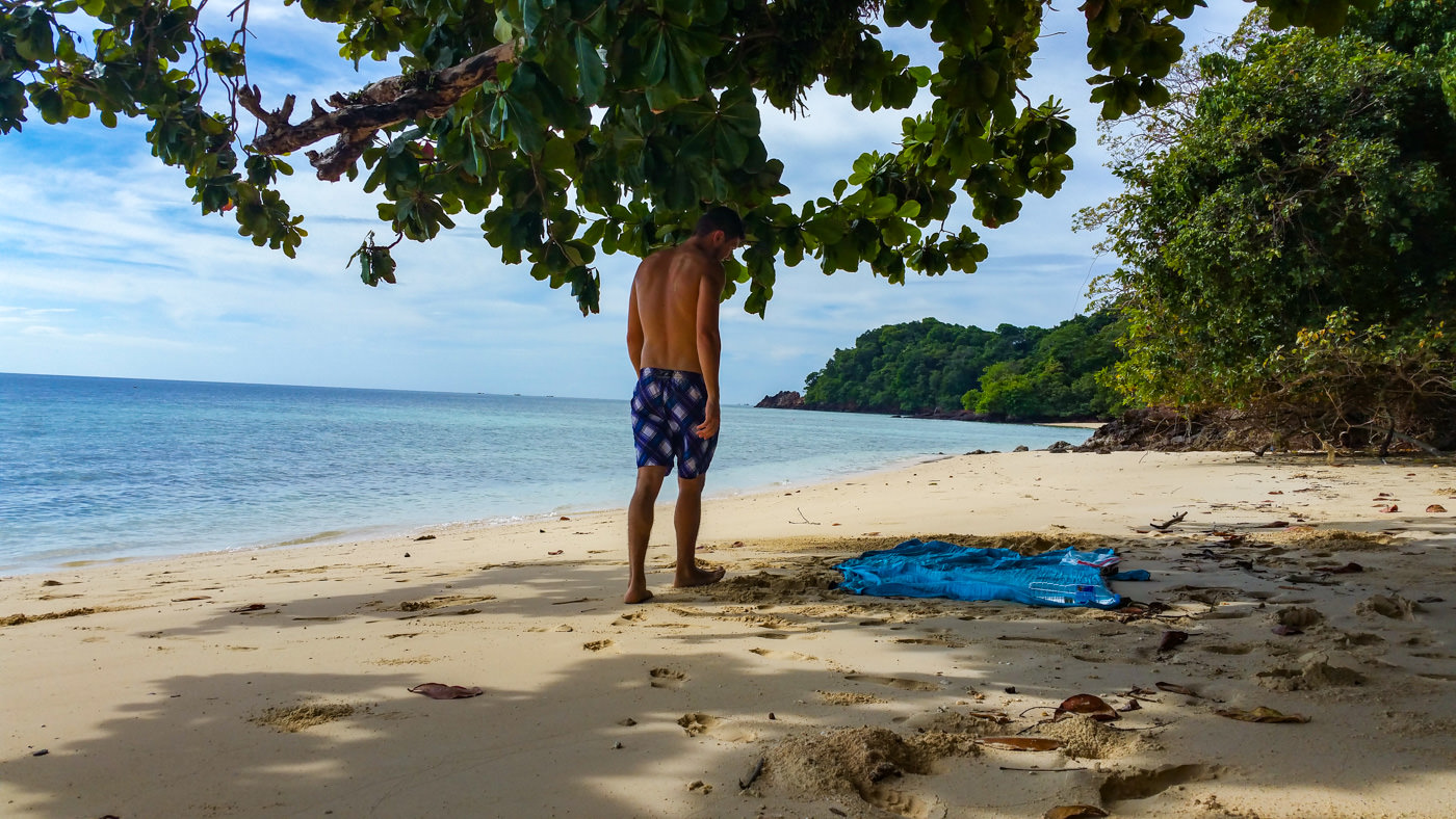 Matthias am Strand von Koh Kradan