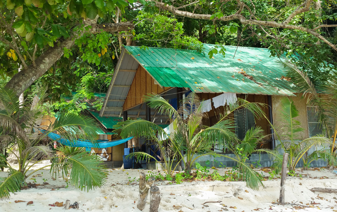 Unsere Hütte des Ao Nieang Resorts auf Koh Kradan