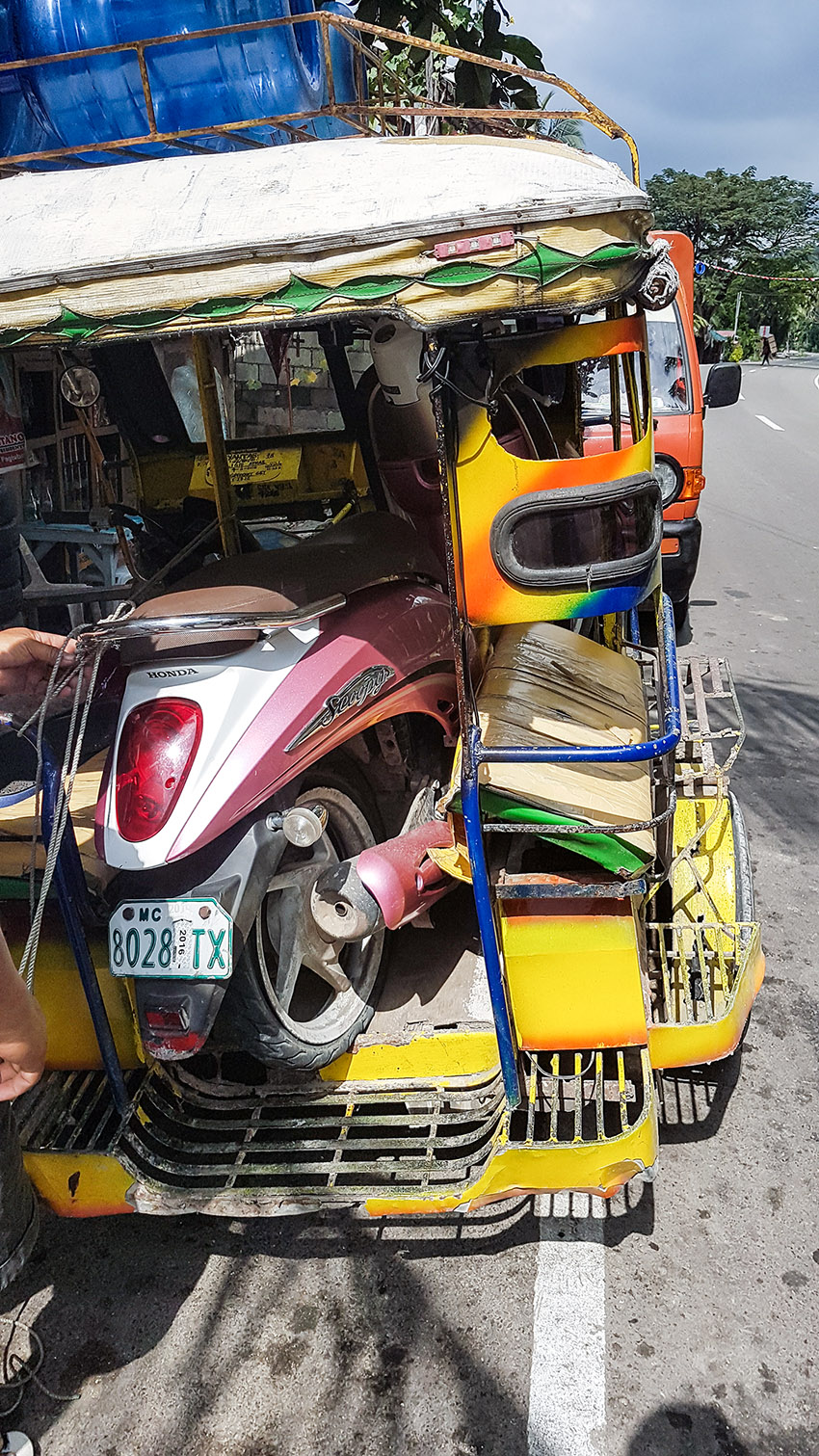 Roller im Tricycle, Philippinen