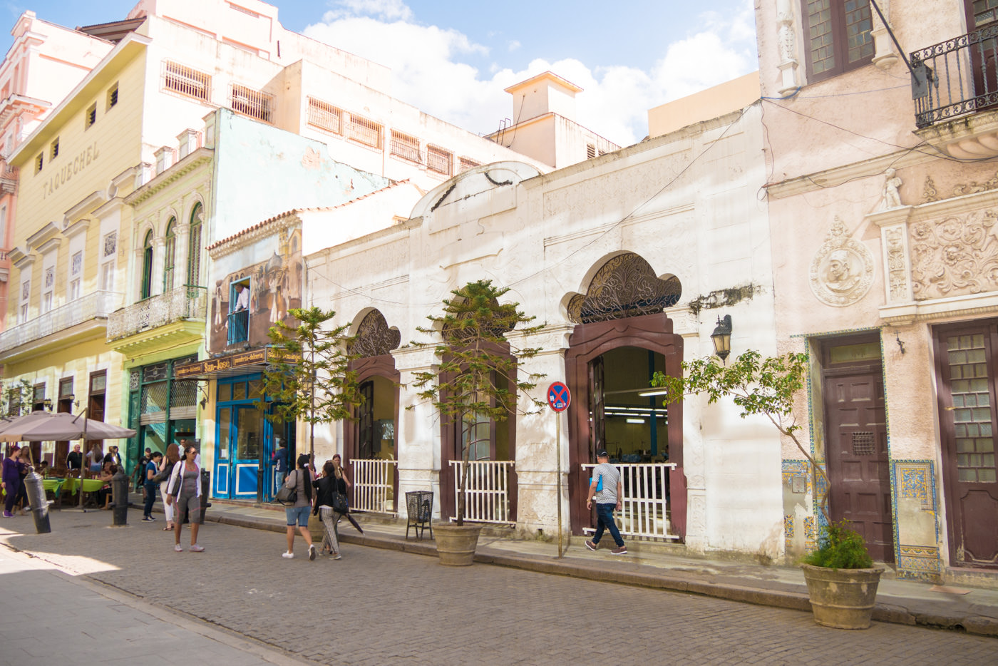 Gebäude am Plaza Vieja in Havanna