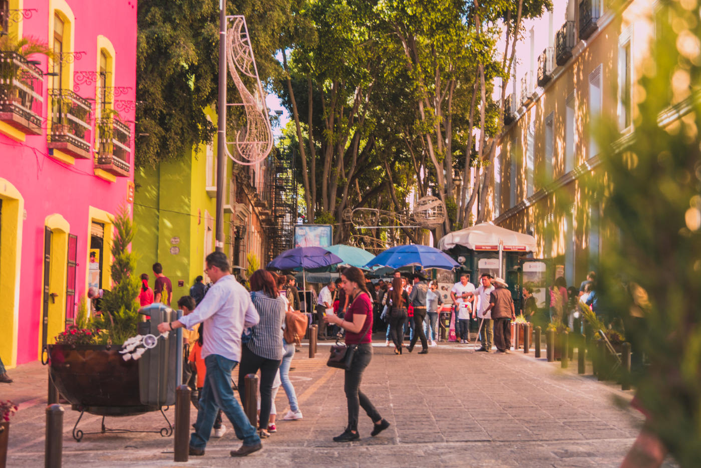 Straße in Puebla, Mexiko