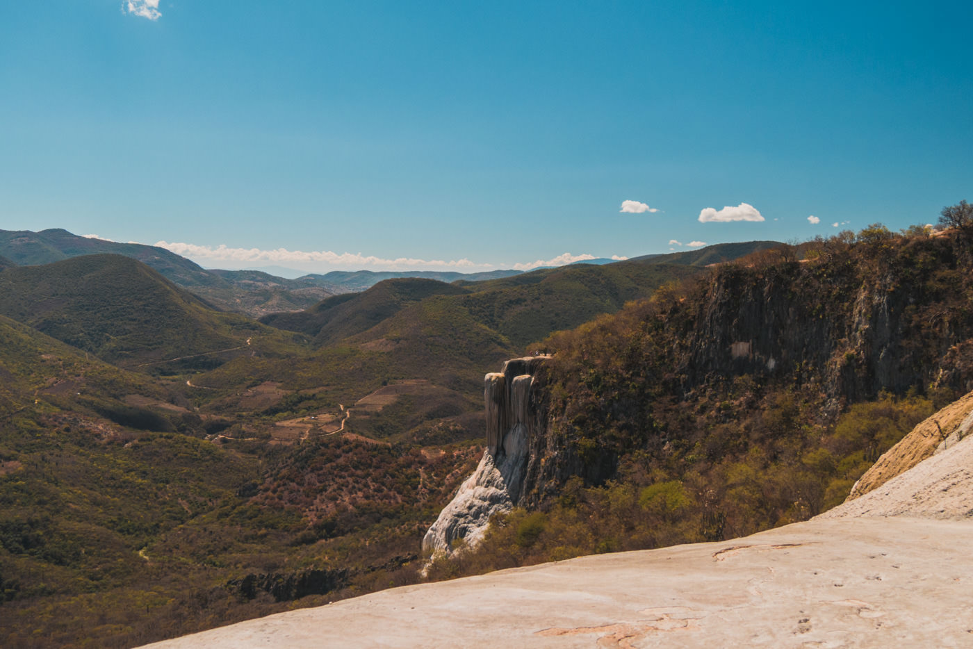 Der große Wasserfall am Hierve el Agua - Oaxaca, Mexiko