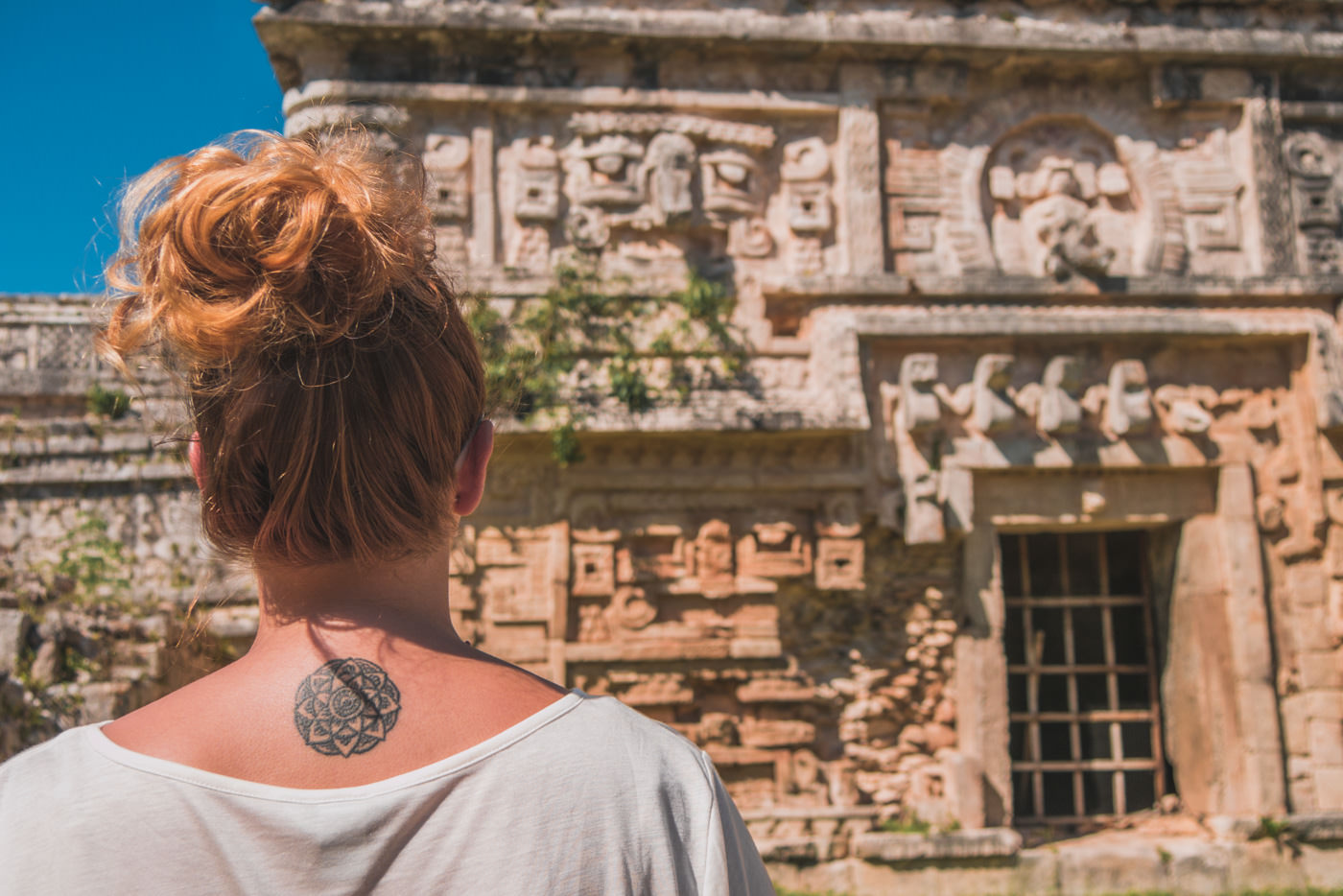 Julia bei Chichen Itza in Mexiko