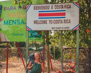 Julia an der Grenze zu Costa Rica
