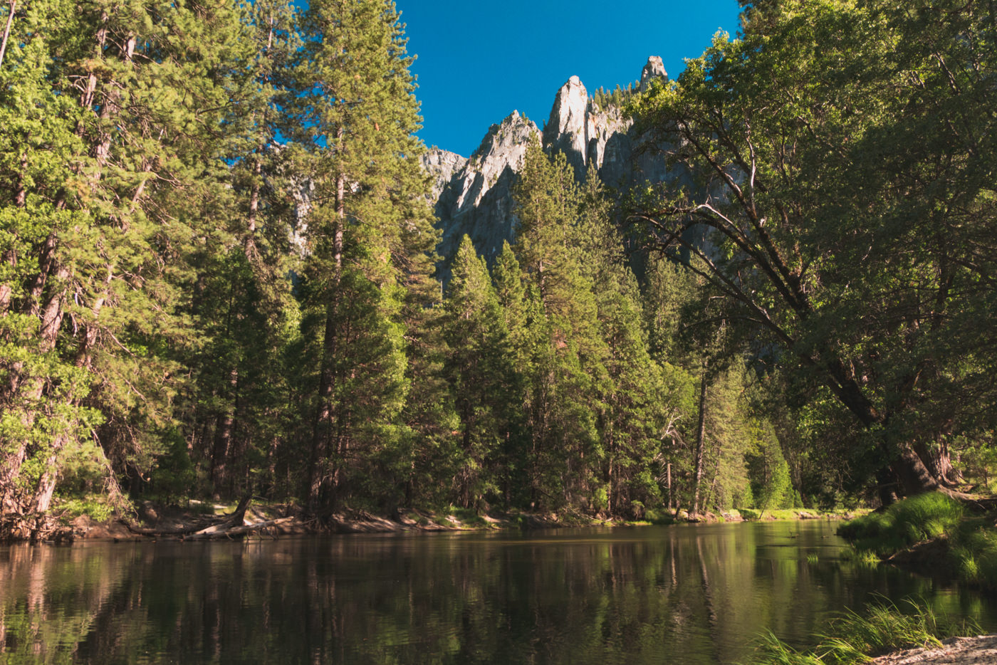 Fluss im Yosemite Nationalpark