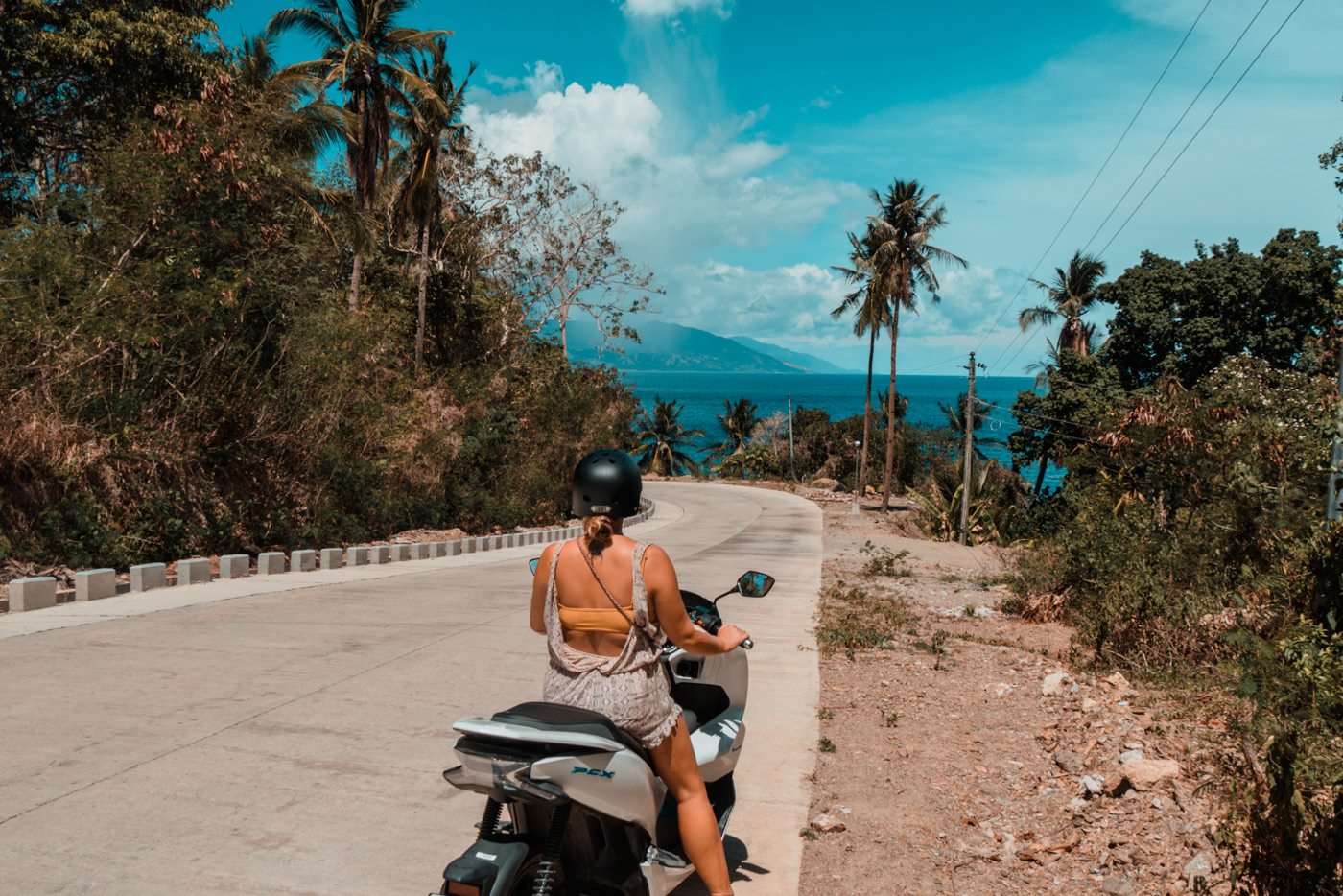 Wir erkunden Romblon Island mit dem Roller