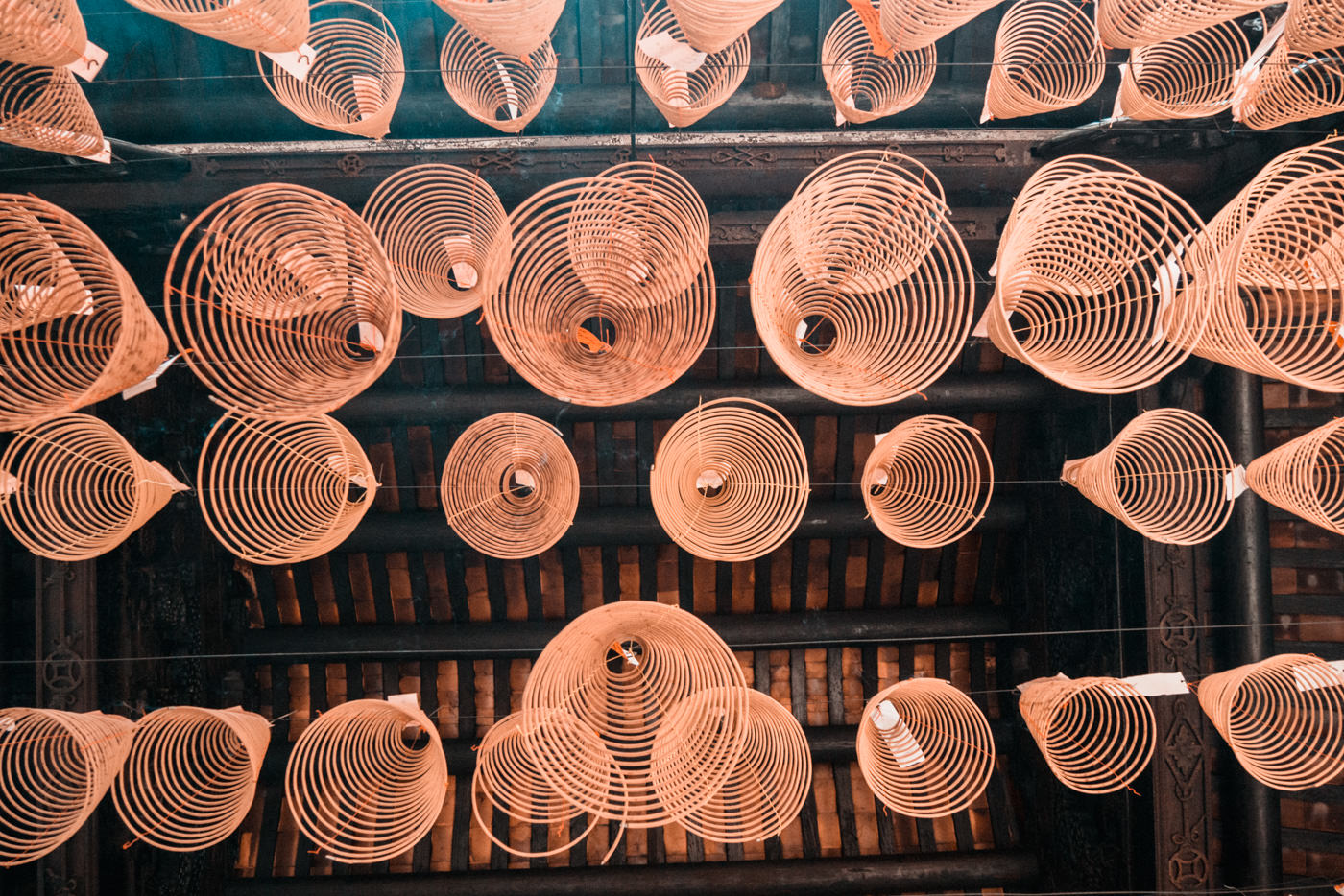 Räucherspiralen in Pagoda in Vietnam