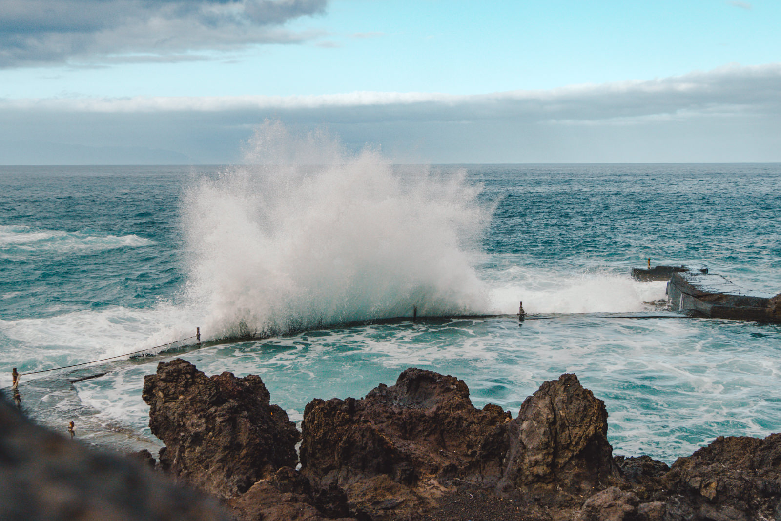 Pool bei Los Gigantes auf Teneriffa