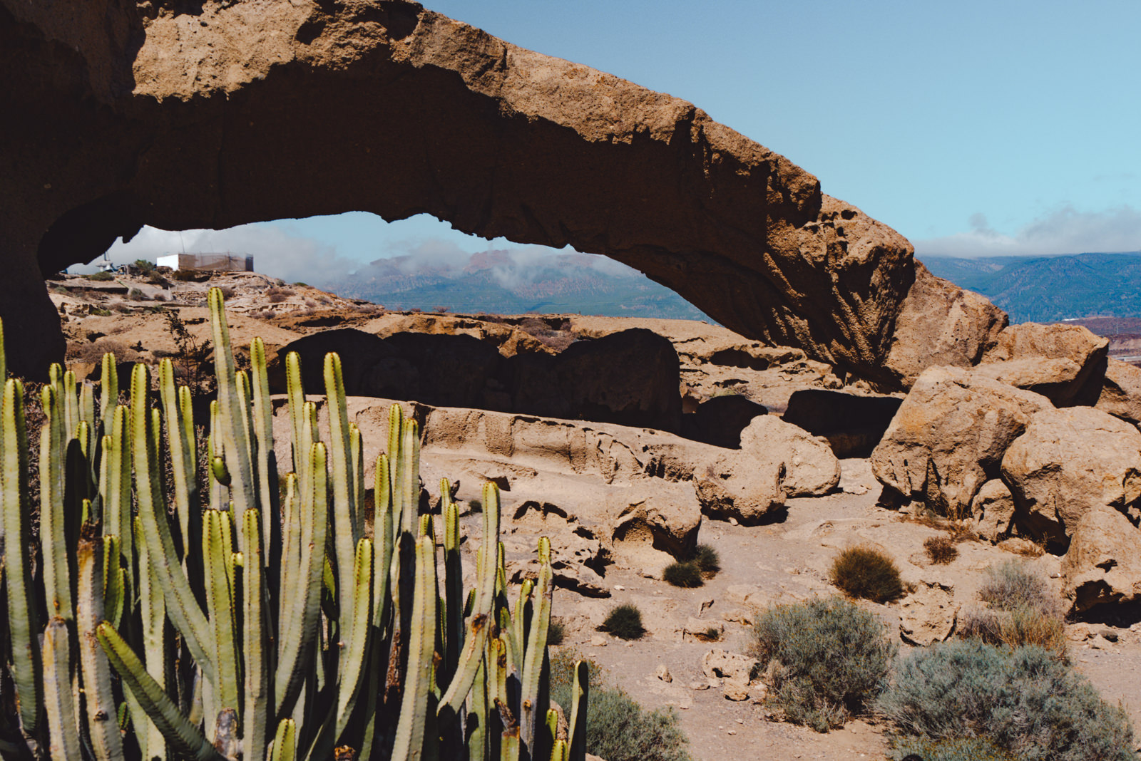 Der Steinbogen Arco De Tajao auf Teneriffa