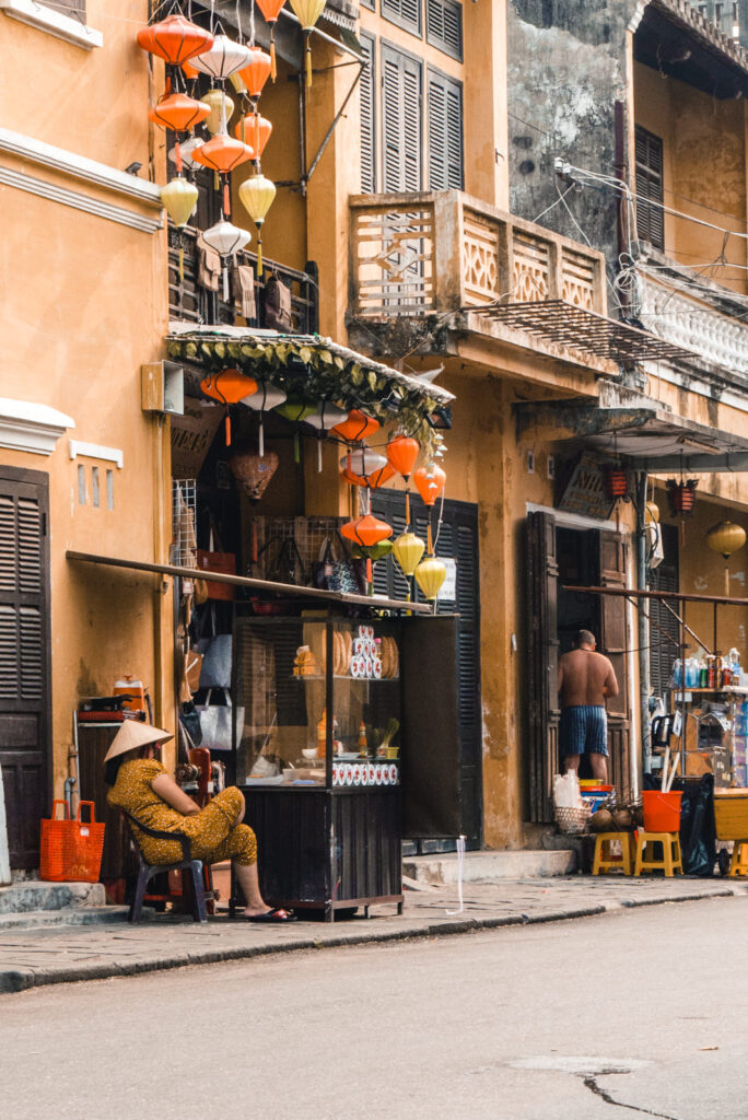 Treiben auf der Straße von Hoi An